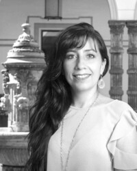 Lucrecia E. Vélez Kaiser